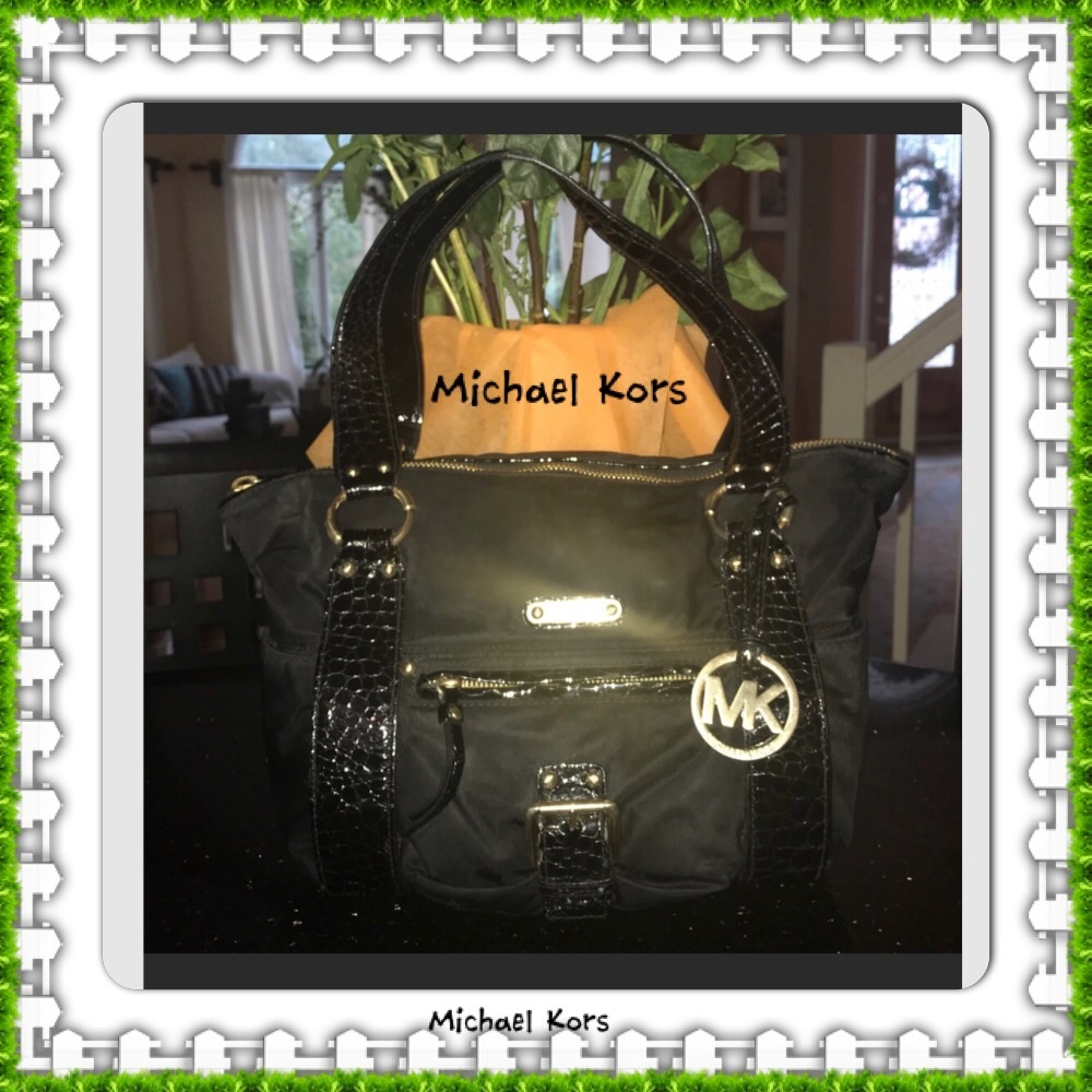 Michael Kors shoulder bag