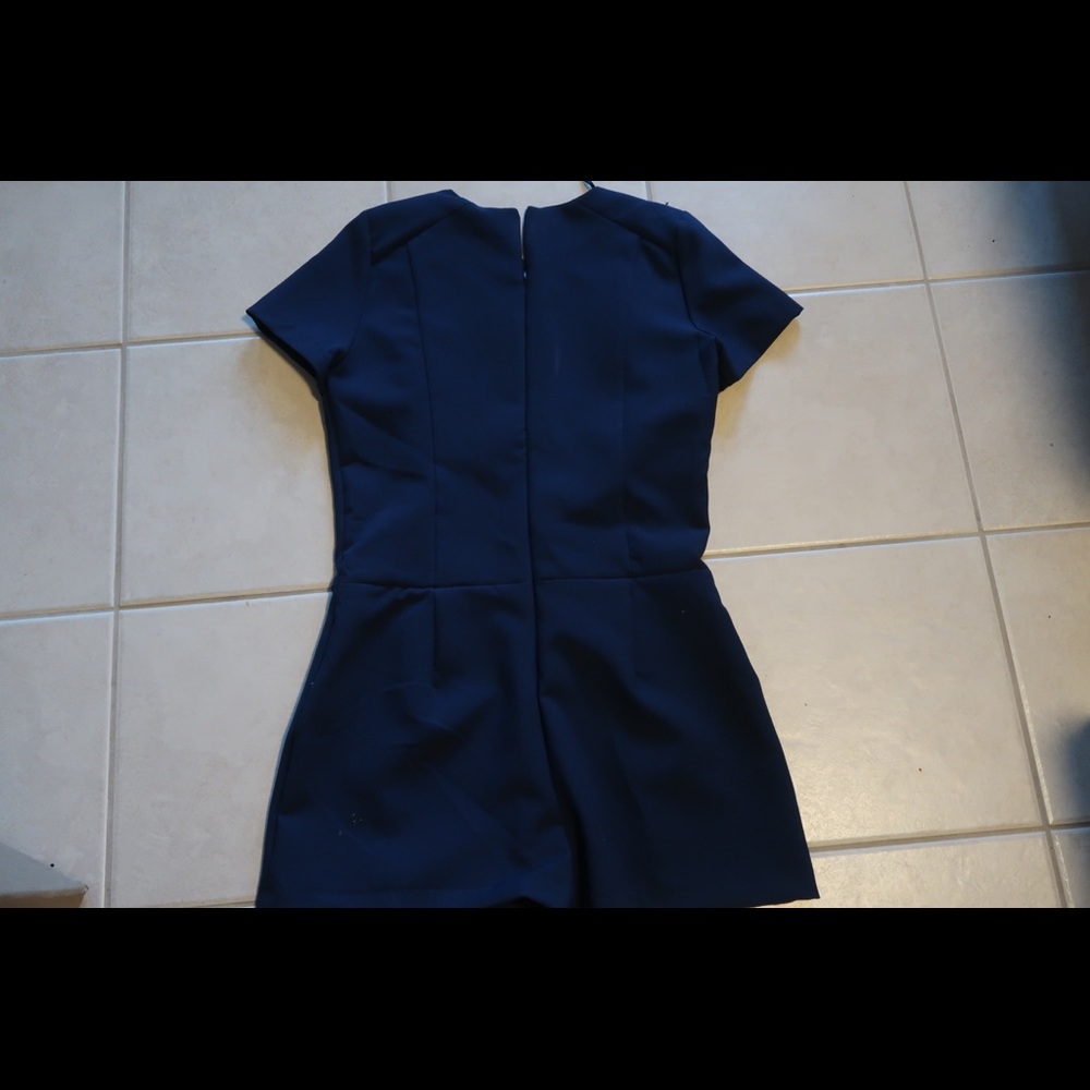 Like New. Navy blue Zara romper WITH POCKETS