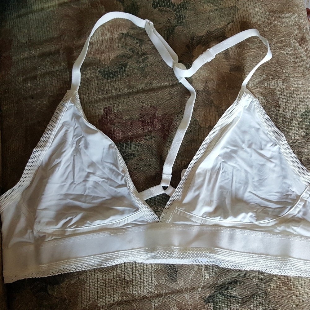 NWT T-Back Cream Bralette