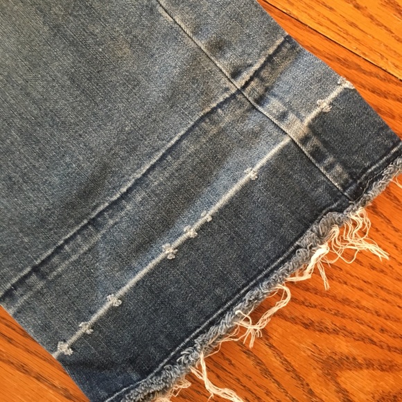 Level 99 crop leg flare w frayed edge Sz 29 - Picture 4 of 8