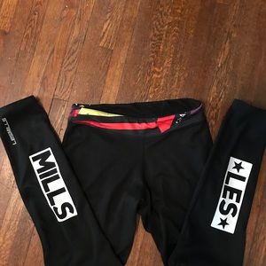 les mills leggings