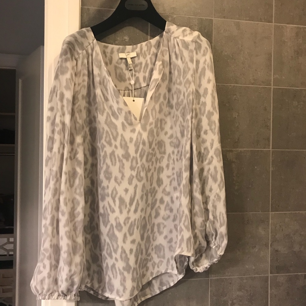 NWT Joie Blouse, Size M