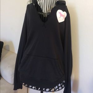 Comfy black sweatshirt
