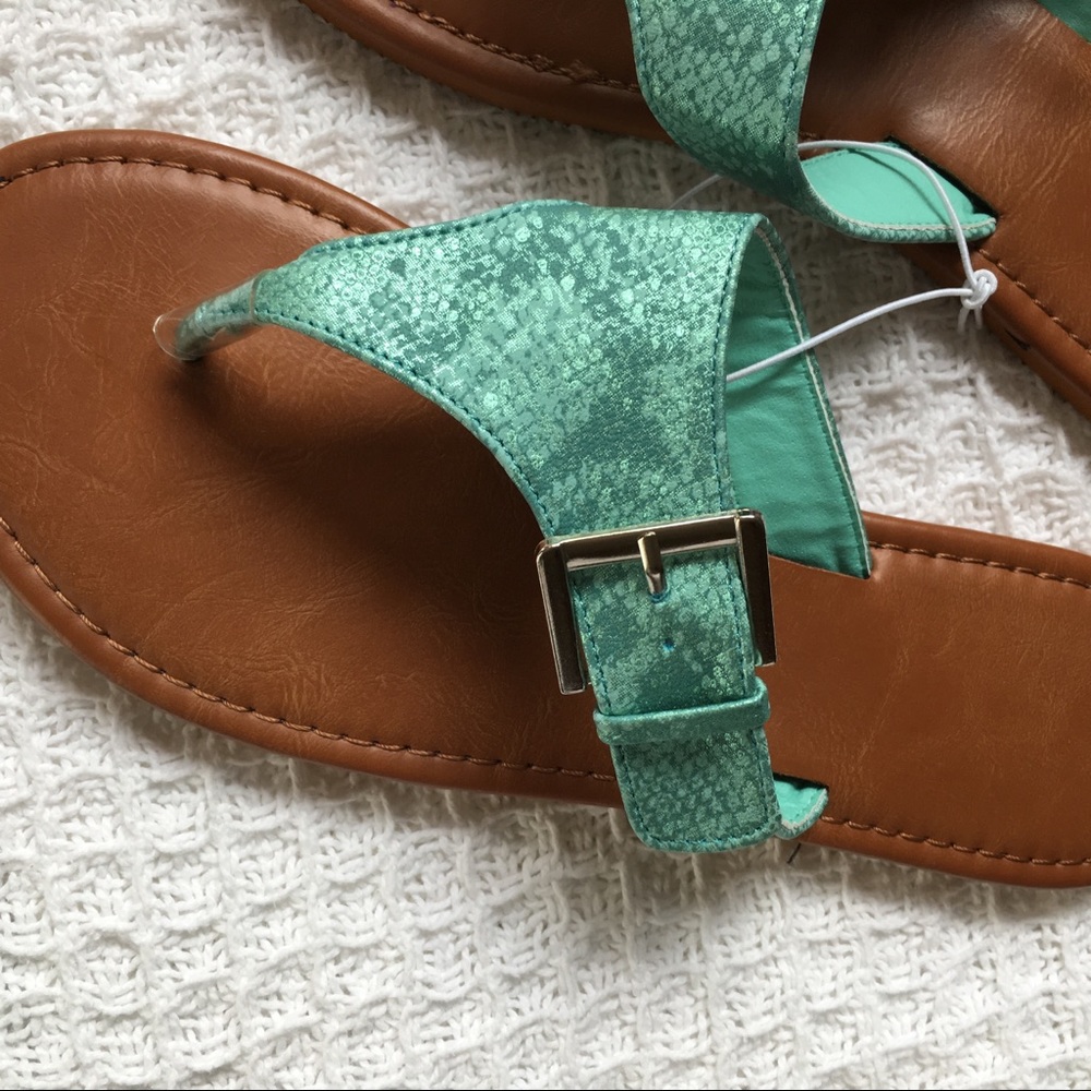 Metallic Teal Snakeprint Buckle Sandals New - Picture 2 of 6