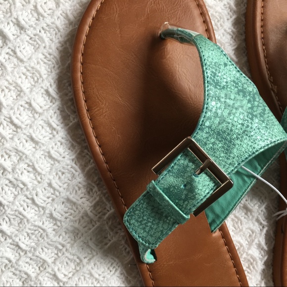 Metallic Teal Snakeprint Buckle Sandals New - Picture 3 of 6