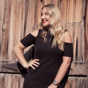 Meet your Posher, Alayna