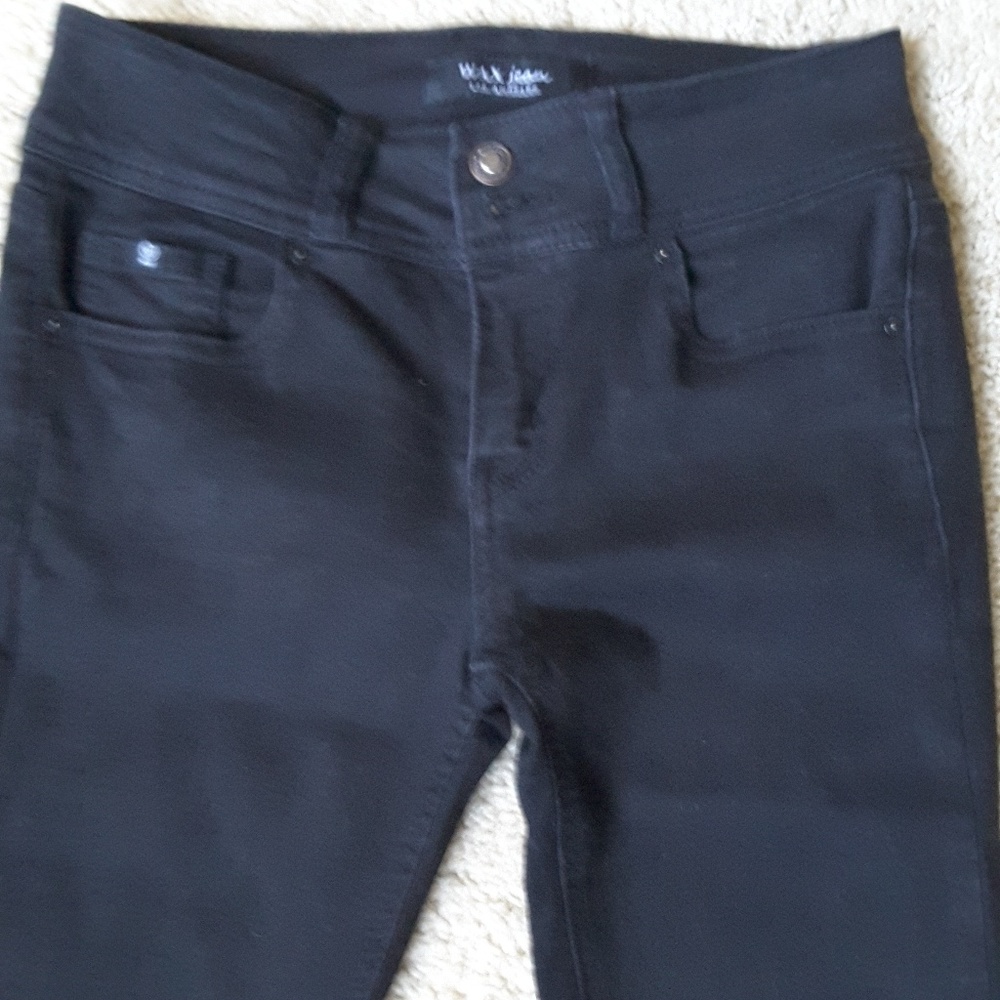 BLACK "WAX" JEANS. BUILT-IN BOOTY ENHANCER