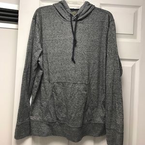 American Eagle 🦅• Gray Pullover w/hood • Size L