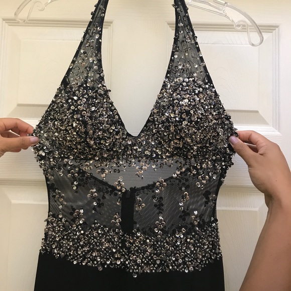 Silver and Black Gown - Picture 8 of 8