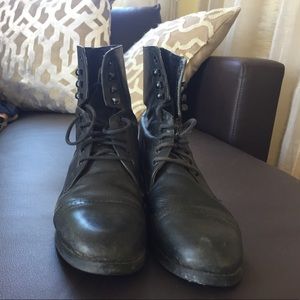 Ovation riding boots. Used for dressage practice