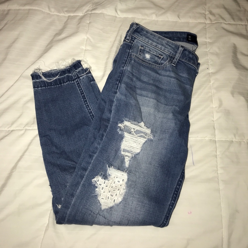 Hollister cropped denim jeans
