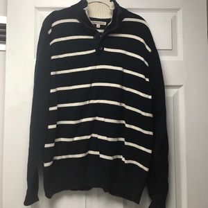 Chatham Road • Navy Pullover • Size L