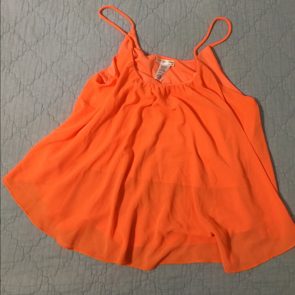 CUTE ORANGE FLOWY SPAGHETTI STRAP TOP!!