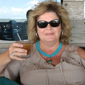 Meet your Posher, Heidi