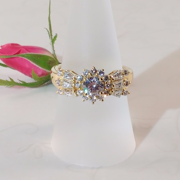 Simulated Diamond CZ 14k YG Swarovski Gemstones™ Size 7 - Picture 6 of 9