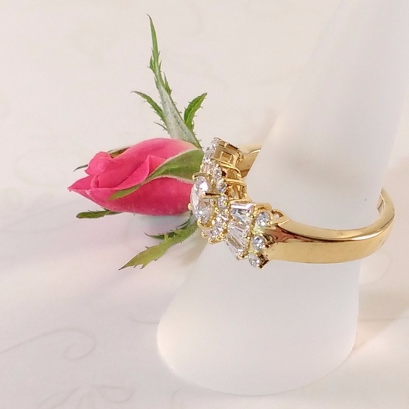 Simulated Diamond CZ 14k YG Swarovski Gemstones™ Size 7 - Picture 7 of 9