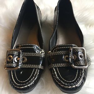 Franco Sarto patent buckle flats in black size 6