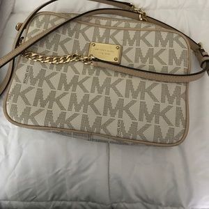 Michael Kors Shoulder Bag