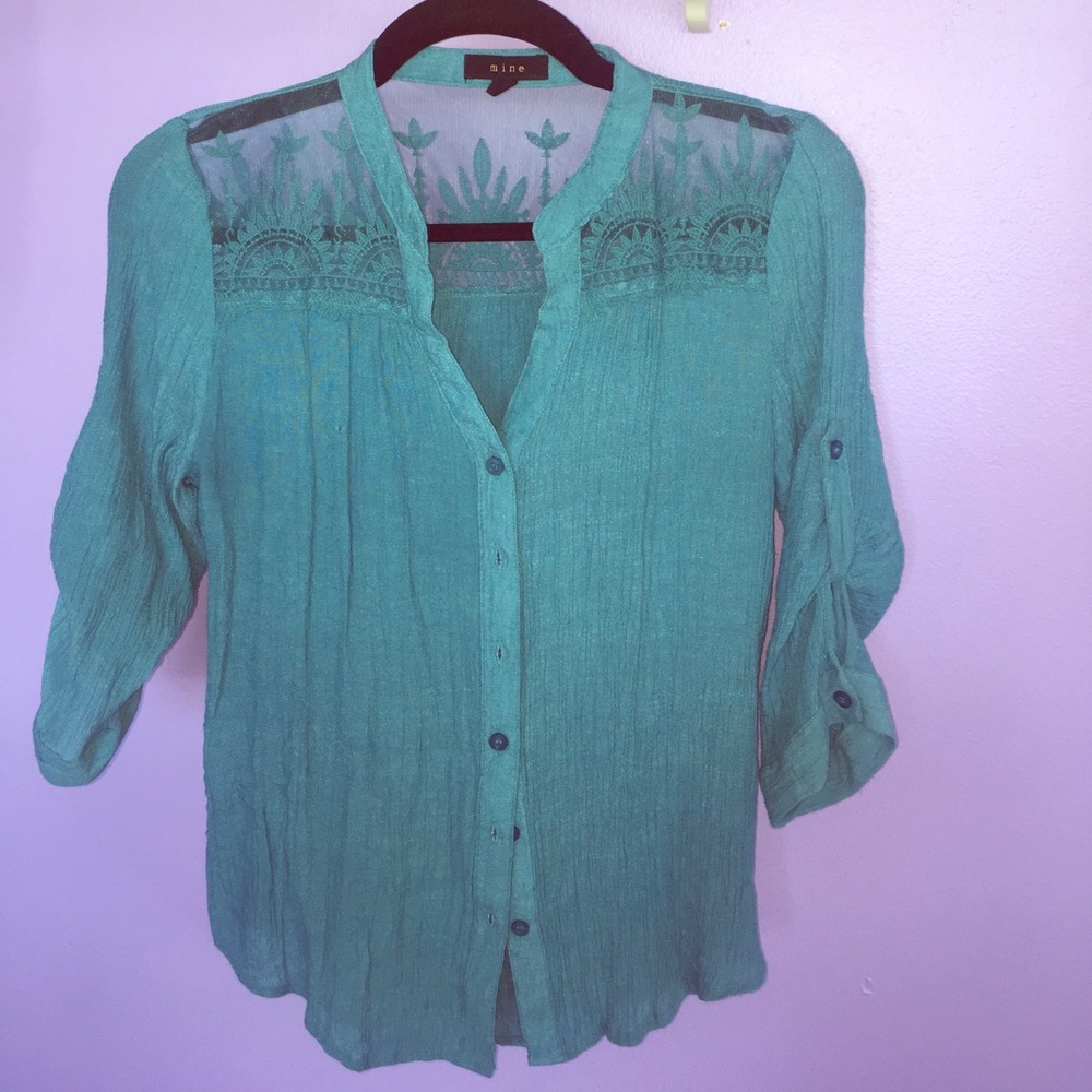 Teal blouse!