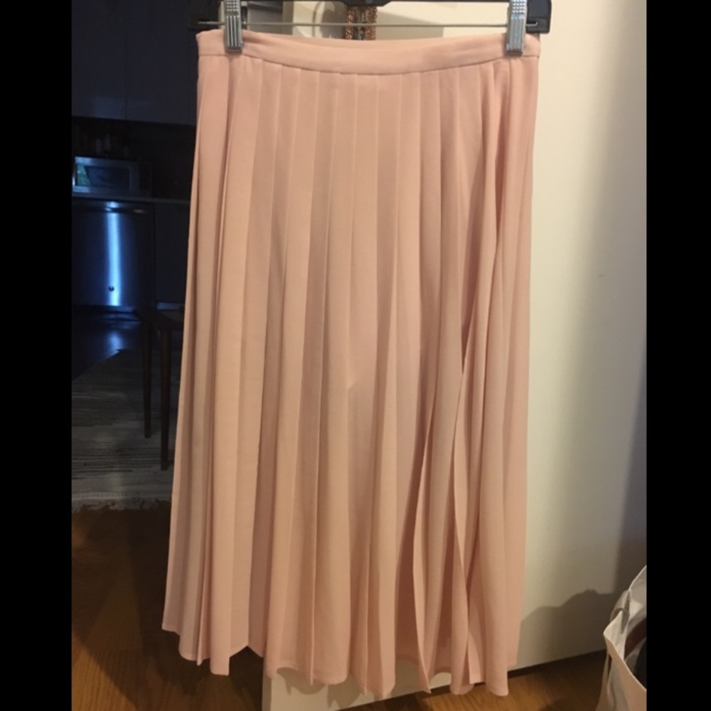 Nasty Gal light pink A-line micro-pleated skirt