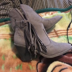Ankle boot