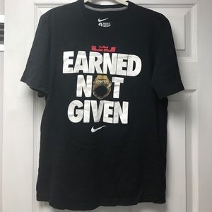 Nike • Black Lebron James Tee • Size L