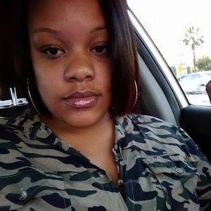 Meet your Posher, Tay