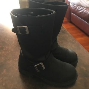 Engineer boots