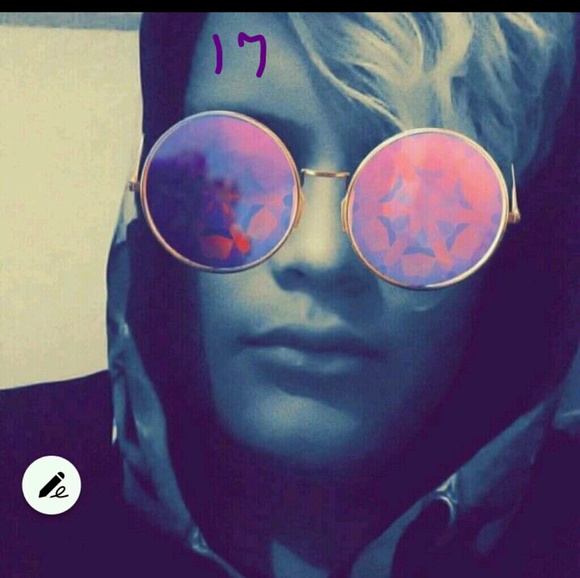 Meet your Posher, Cristian - Picture 1 of 1