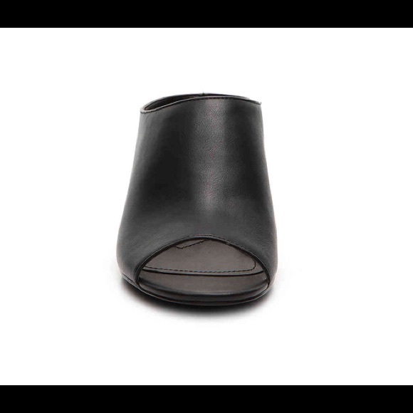 NIB Charles David Black Leather Mule - Picture 2 of 5