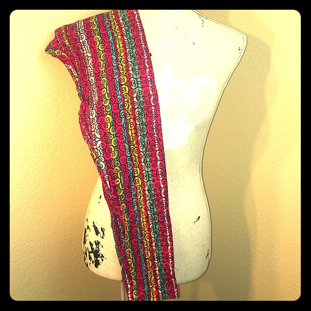 NWT LuLaRoe OS Leggings Multicolored Scrolls