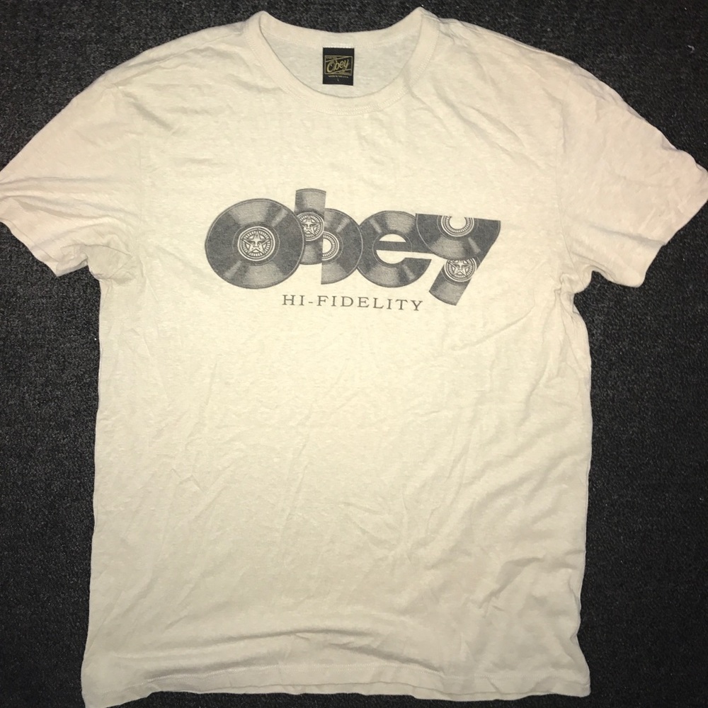 Obey Tee