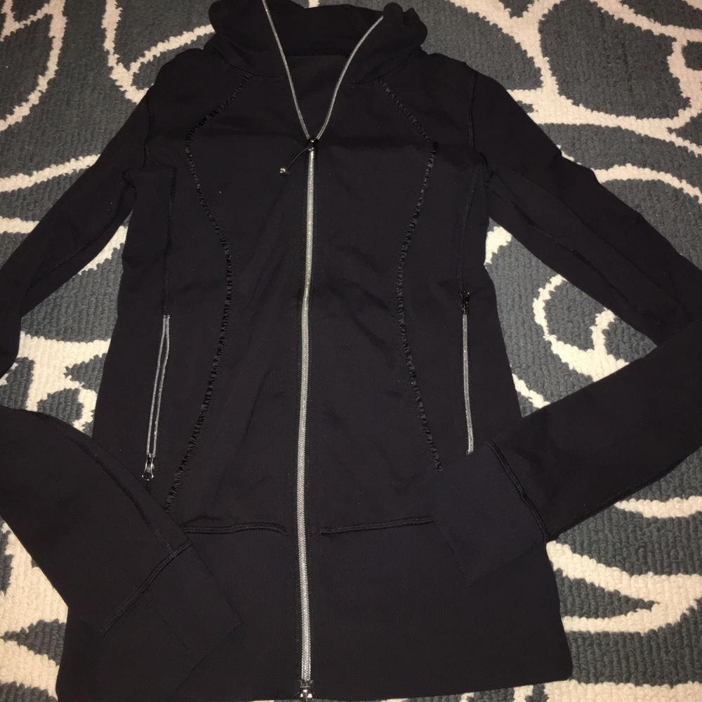 lululemon ruffle jacket