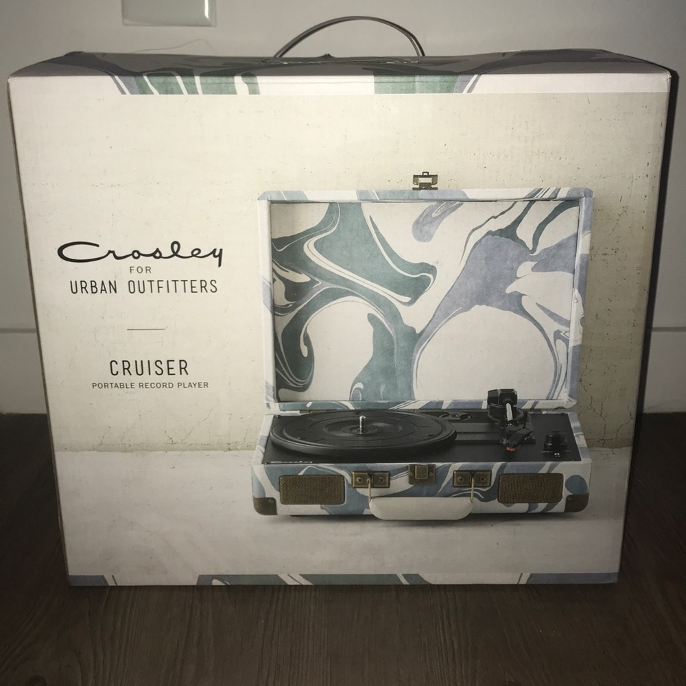 Portable Crosley Record Player