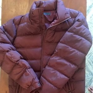 Uniqlo• Men's light down Jacket in Maroon