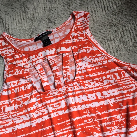 Ashley Stewart Cutout Tank - Picture 2 of 3