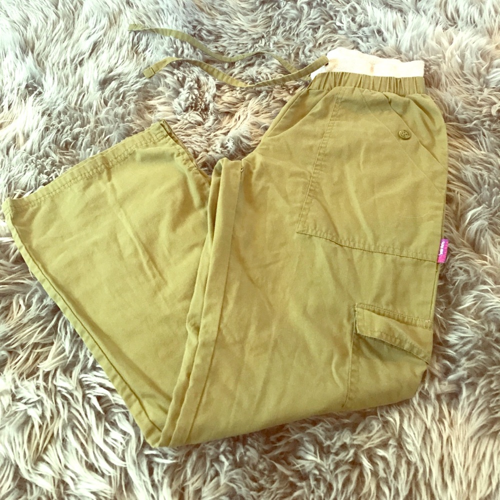 Olive green scrub pants size xs petite