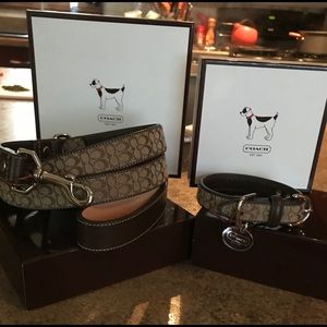 Coach Mini Signature Dog Collar & Dog Leash