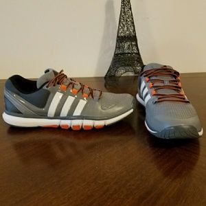 Mens Adidas sz 10.5