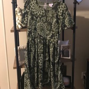 NWOT lularoe Amelia size M