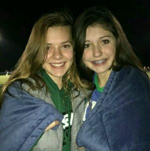 Meet your Posher, Abby