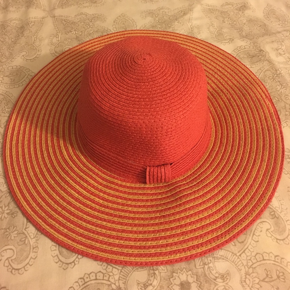 Red Straw Hat Used