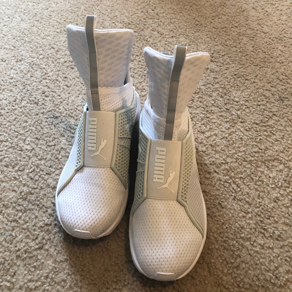FLASH SALE!! Fenty Pumas by Rihanna