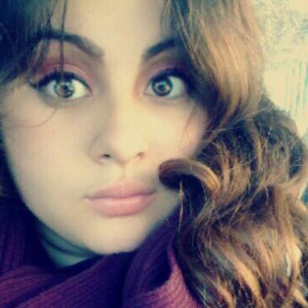Meet your Posher, Samantha
