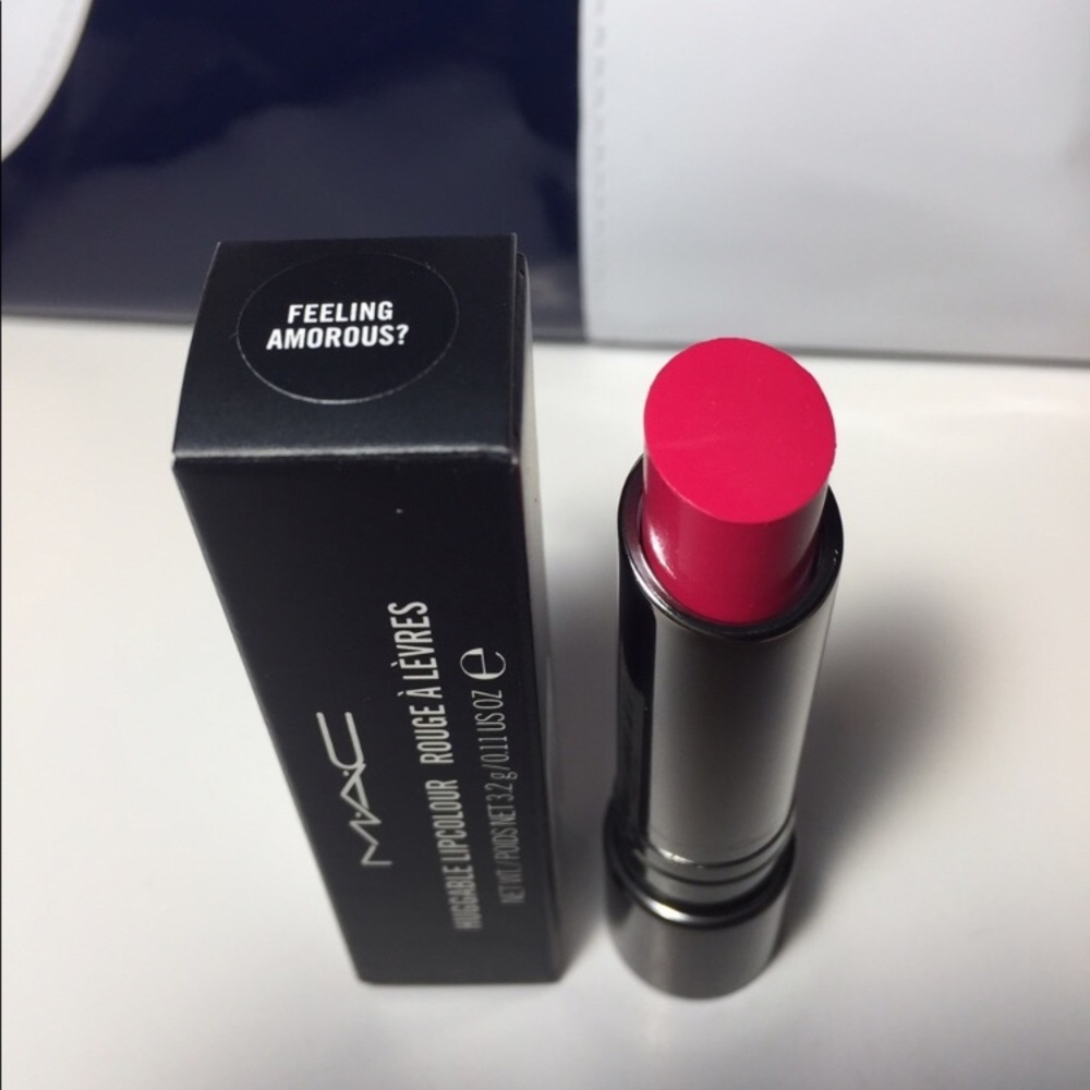Mac Huggable lipstick