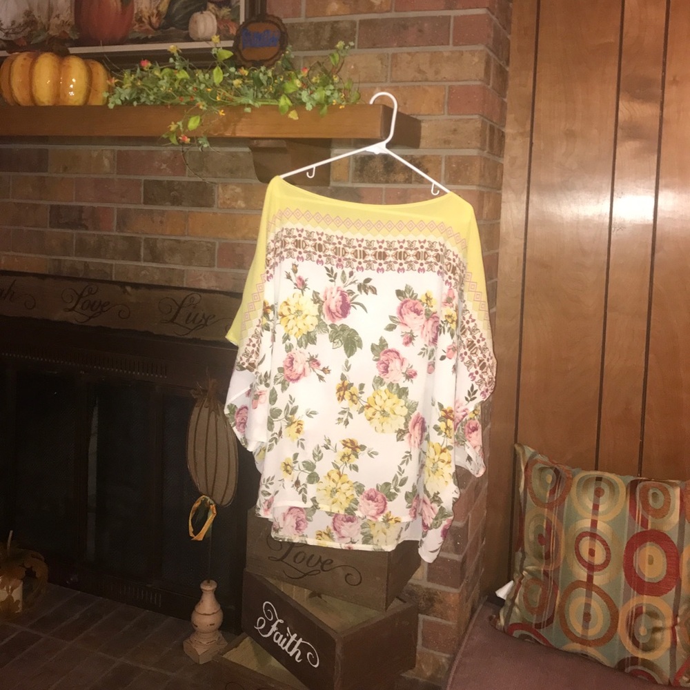 Slouchy blouse beautiful never worn from boutique