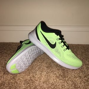 Nike Free Rn Sneakers Men's 8.5