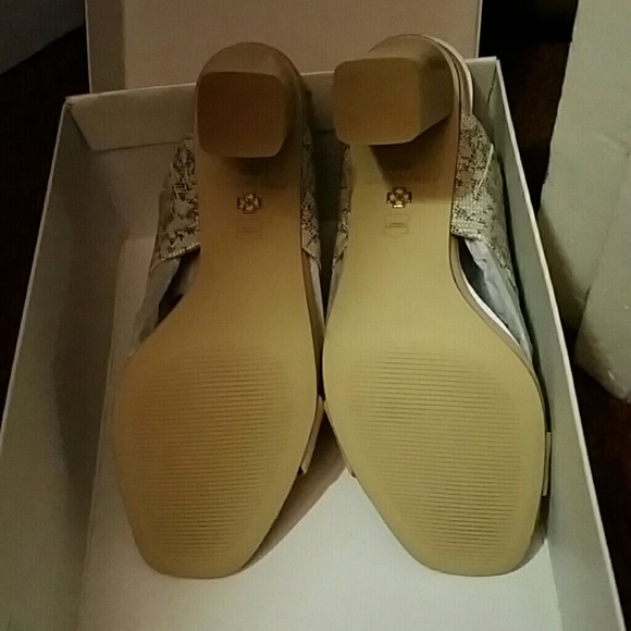 Trisha Exotic Leather Shoes - Picture 3 of 6