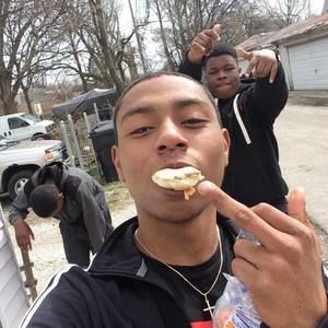 Meet your Posher, Mari