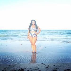 Meet your Posher, Lysandra